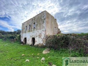 Stazzo li Luciani con 36 ettari, Vignola